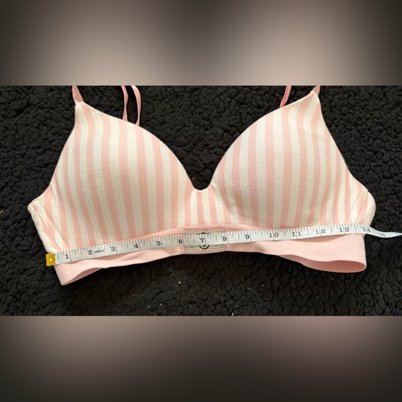 Victoria's Secret Pink Striped shine patch Bra - Picture 5 of 7